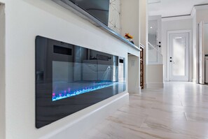 Interior - St. Pete's Joy Lounge Escape (St. Petersburg)