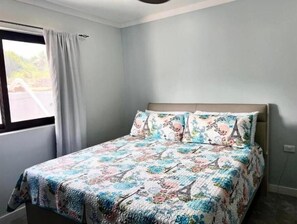 2 bedrooms, free WiFi, bed sheets, wheelchair access