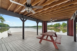 Outdoor dining - Panoramic Point - Sleeps 12, Amazing Views + More! (Eatonton)