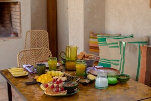 Free daily local cuisine breakfast  - Riad Alena Marrakech (Marrakech)