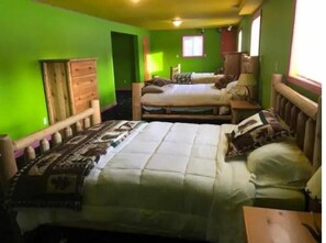 2 bedrooms