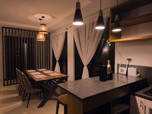 Dining - Staycation at Sandari Batulao
Mountain side Living (Tagaytay)