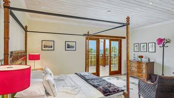 4 bedrooms, iron/ironing board, Internet, bed sheets