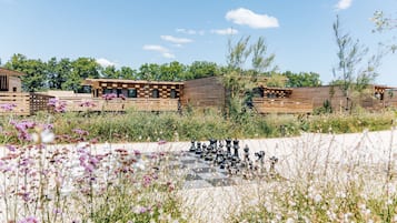 Children's play area - outdoor