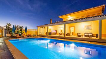Una piscina climatizada