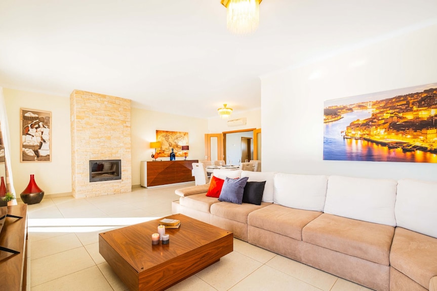 Villa W/ Heatable Pool And Jacuzzi In Carvoeiro - Carvoeiro