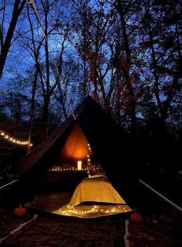 Waterfront Glamping “Night Owl”