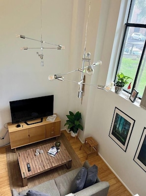 Fernseher