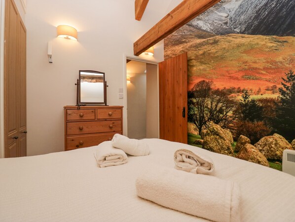 3 bedrooms, individually decorated, individually furnished, free WiFi - Taylor's Cottage (Keswick)
