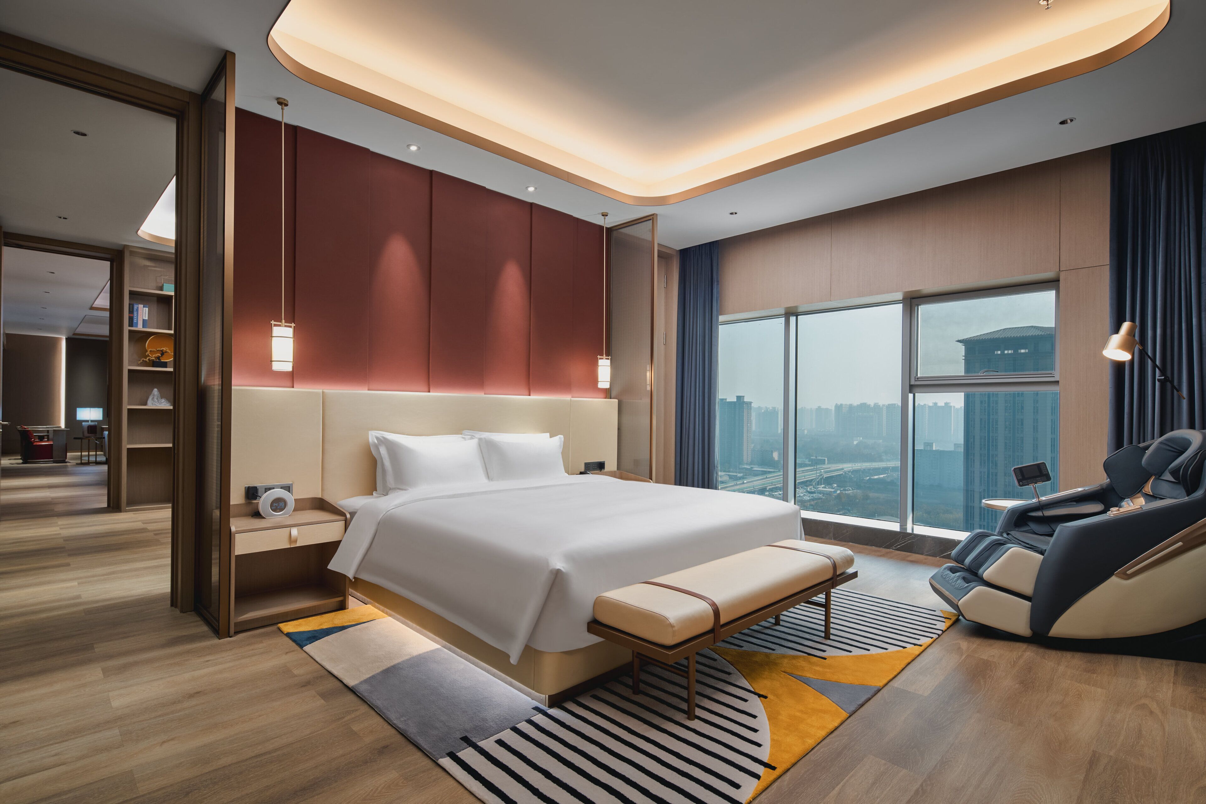 Presidential Suite | Down comforters, minibar, in-room safe, blackout drapes