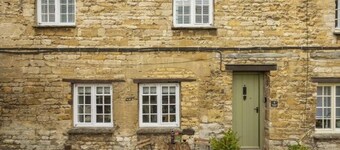 Beautiful Historic High Street Cottage in Burford