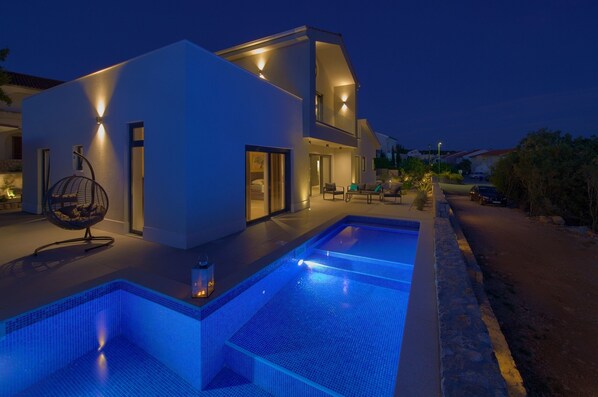 Pool - Villa Aurum (Kvarner - Pinezići) (Pinezici)