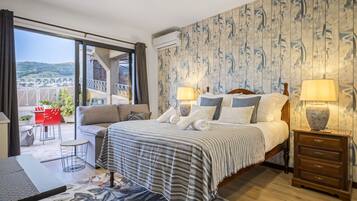 1 Schlafzimmer, Reisekinderbett, kostenloses WLAN, Bettwäsche