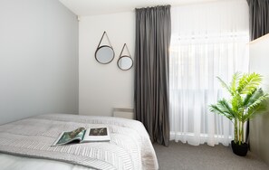 3 bedrooms, free WiFi - Modern & Spacious Apart next 2 The Shard (London)