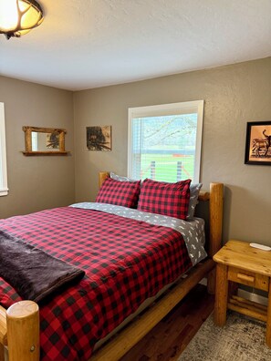 3 bedrooms, WiFi, bed sheets