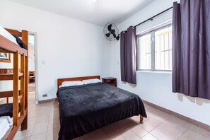 1 bedroom, WiFi, bed sheets