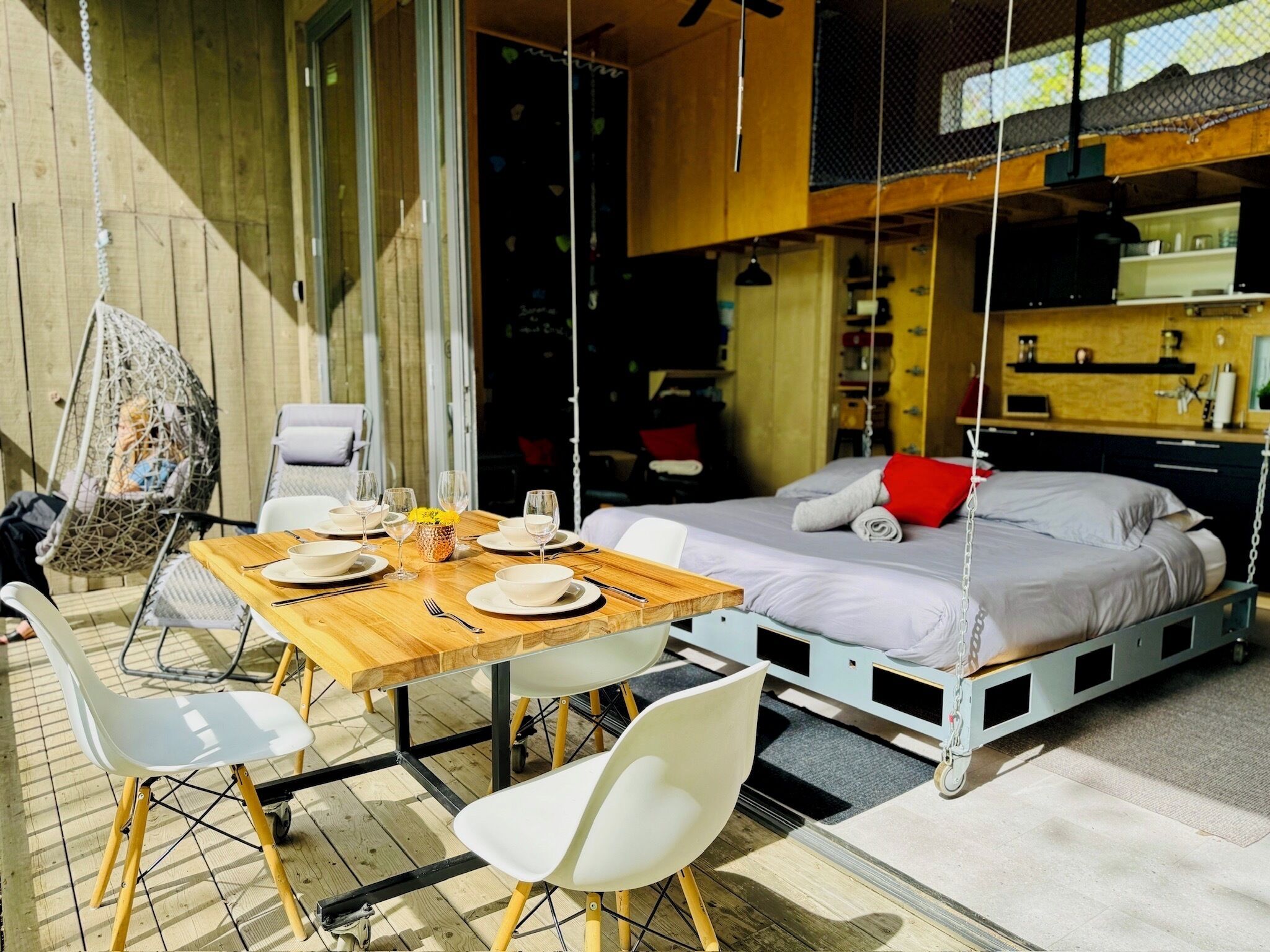 1 多间卧室、WiFi