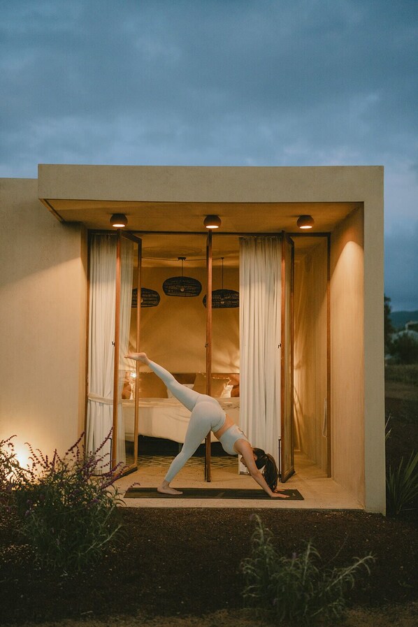 Terrace/patio - EQU Hotel Boutique (Valle de Guadalupe)