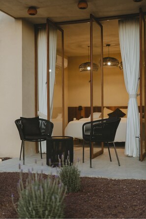 Terrace/patio - EQU Hotel Boutique (Valle de Guadalupe)