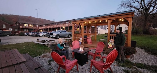 Ohiopyle Suites