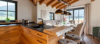 Chalet Edelweiss - with magnificent mountain view and sauna