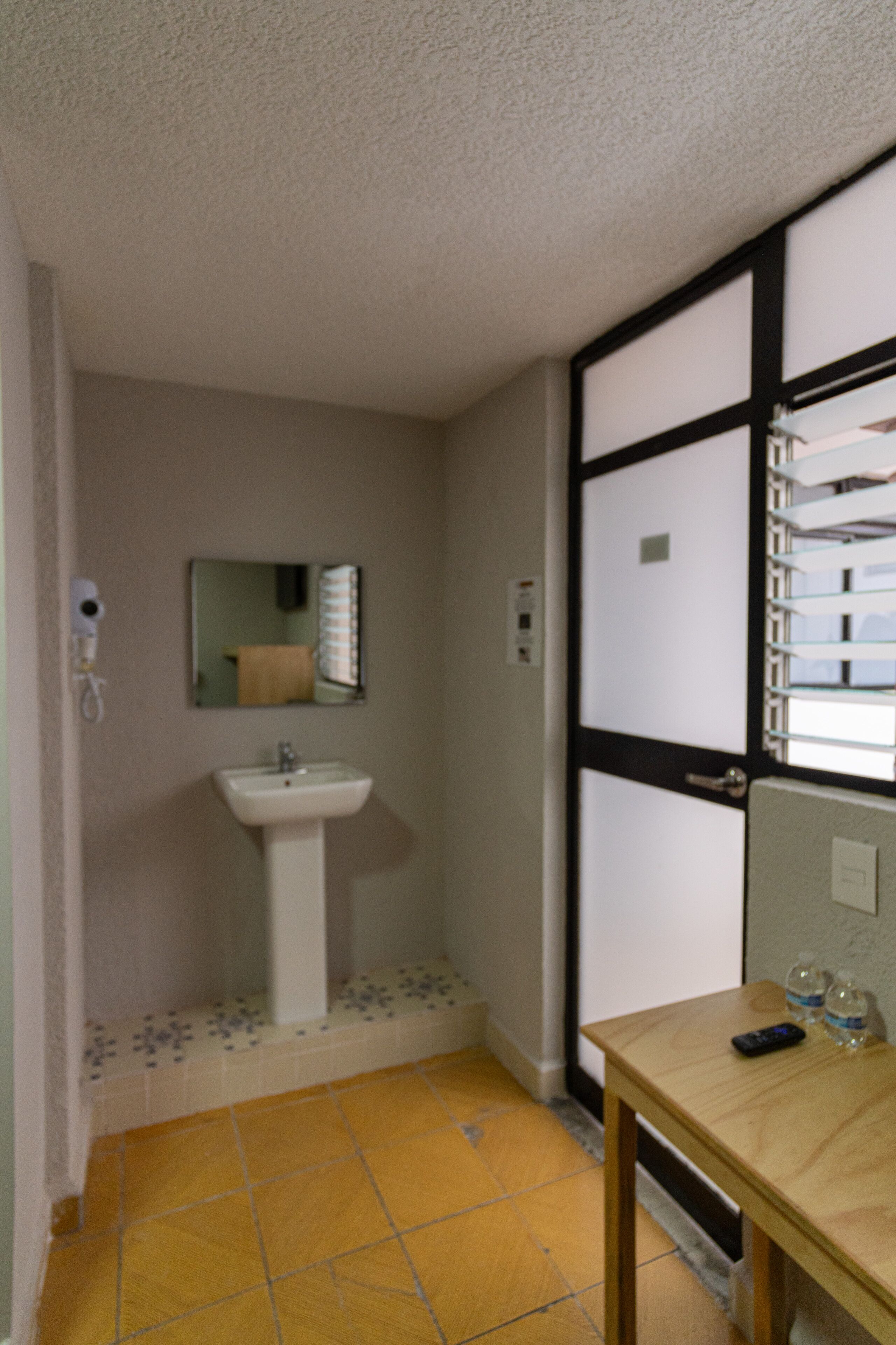 Photo - El Suburbio - Serapio Rendon