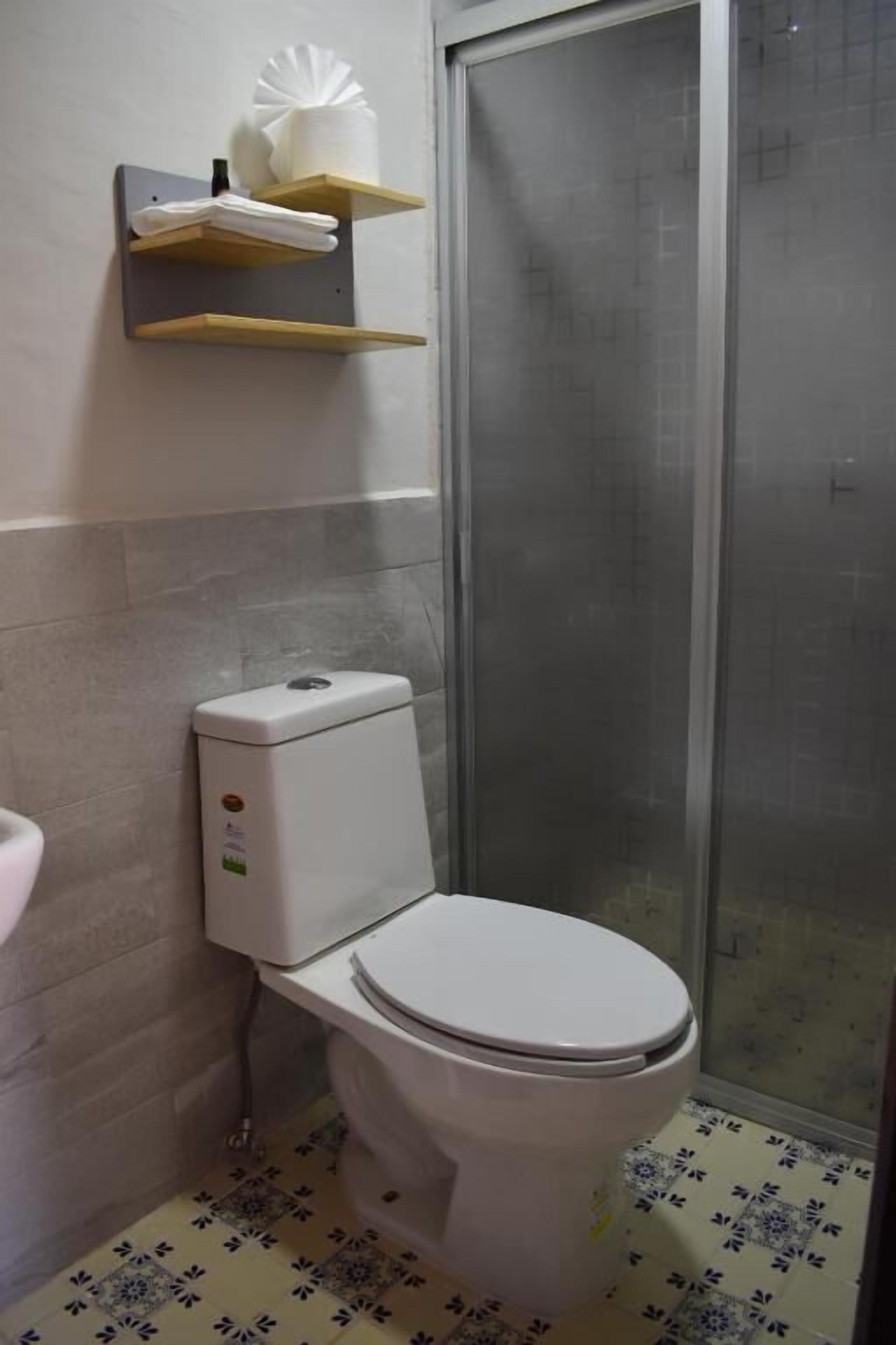 Photo - El Suburbio - Serapio Rendon