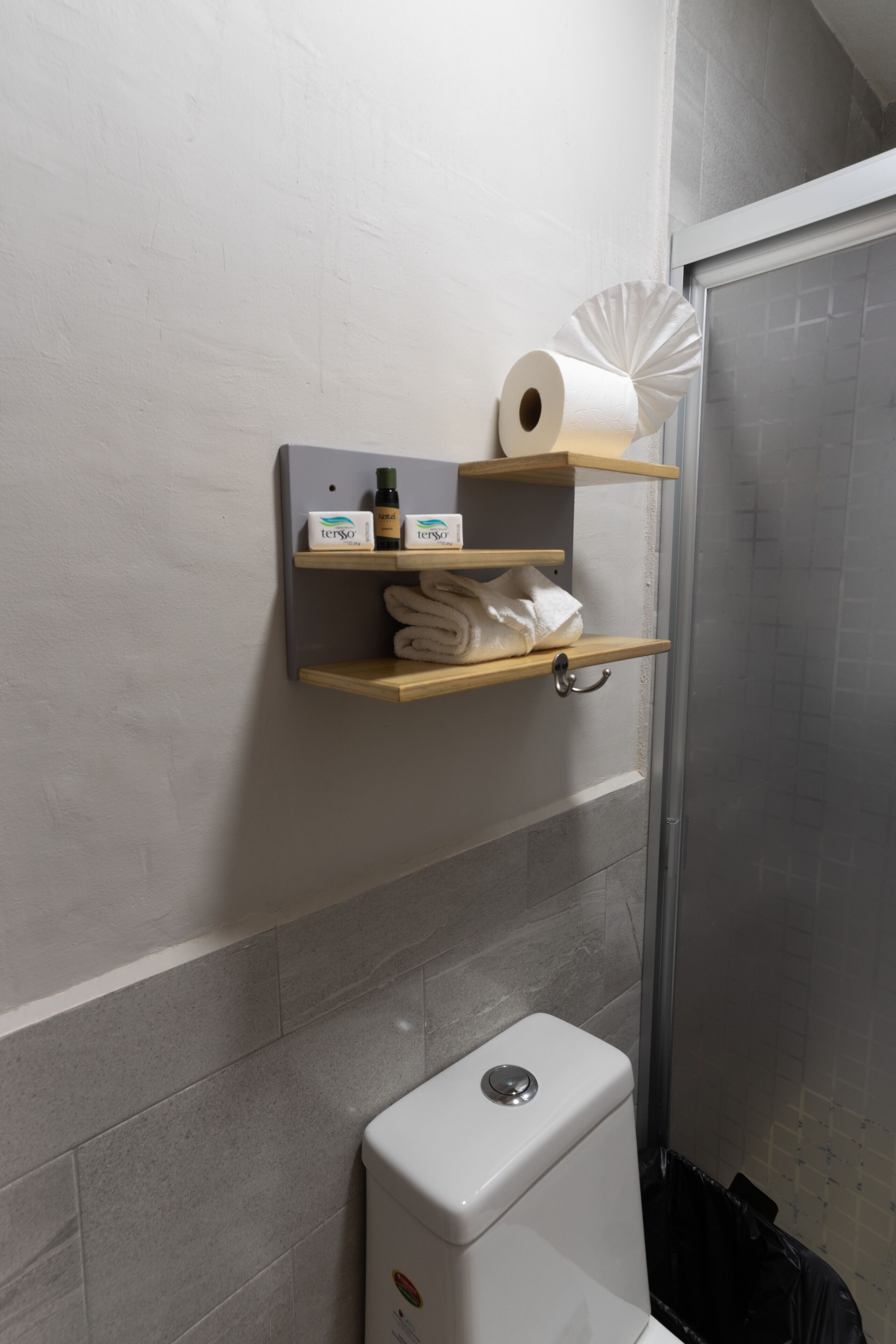 Photo - El Suburbio - Serapio Rendon