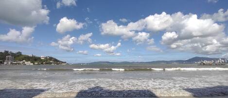 Apartemen Deluks, pemandangan pantai | Pantai | Di pantai dan pasir putih