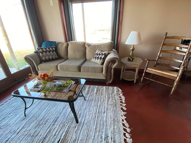 Waterfront Sunset Cabin W/ Patio & Firepit- 2 Bdrm - Saint Joseph, MO