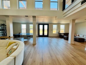 Smart TV, ping pong - Marlin House Retreat Home w/ Pool! Perfect for large groups on 6 acres!  (Flower Mound)