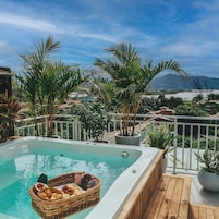 Amazônia com Jacuzzi - Villa Verde Bangalô | Banheira de hidromassagem particular