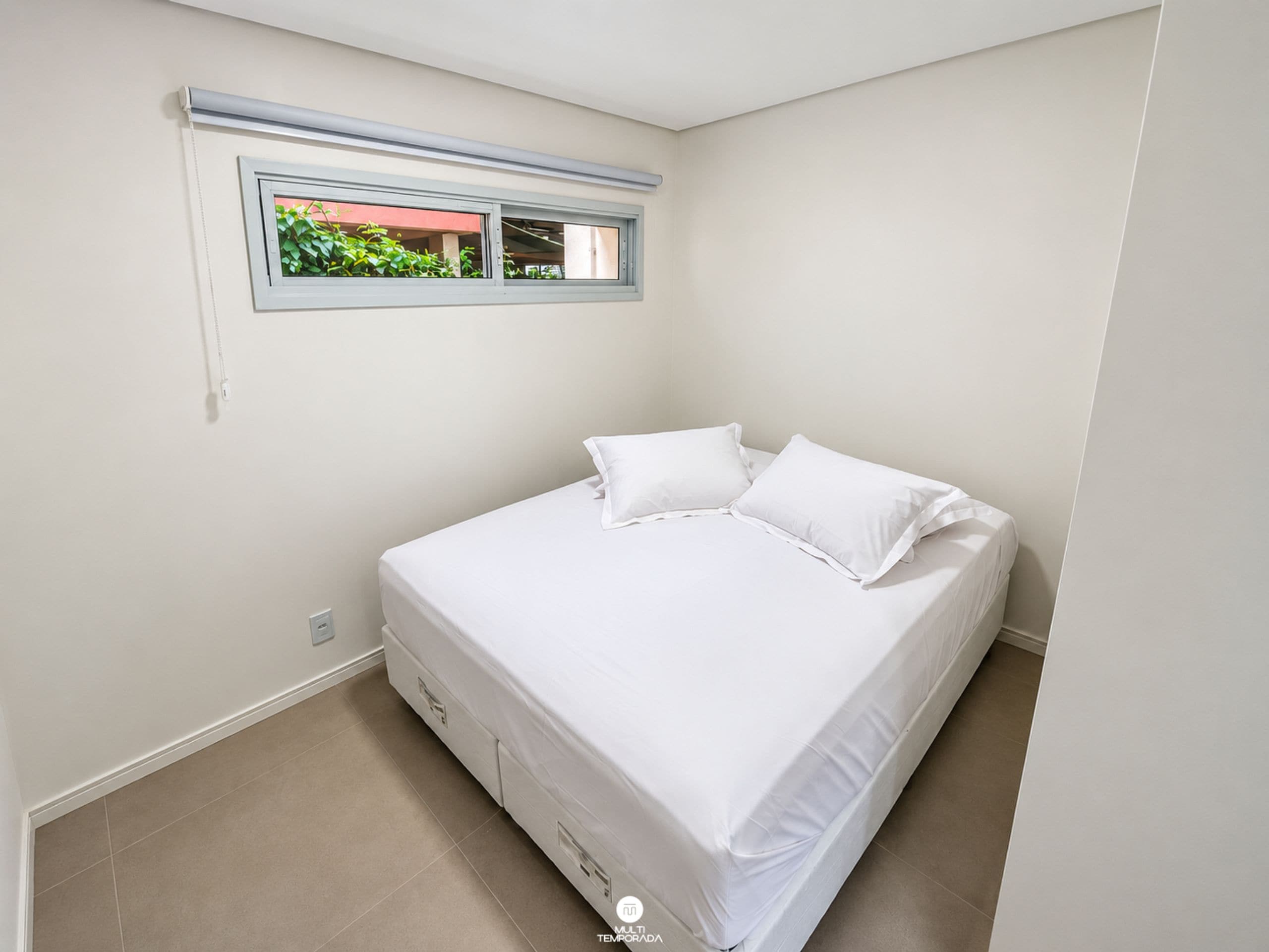 Encantado com Jacuzzi - Villa Verde Bangalô | Premium bedding, blackout drapes, WiFi (free), individually decorated