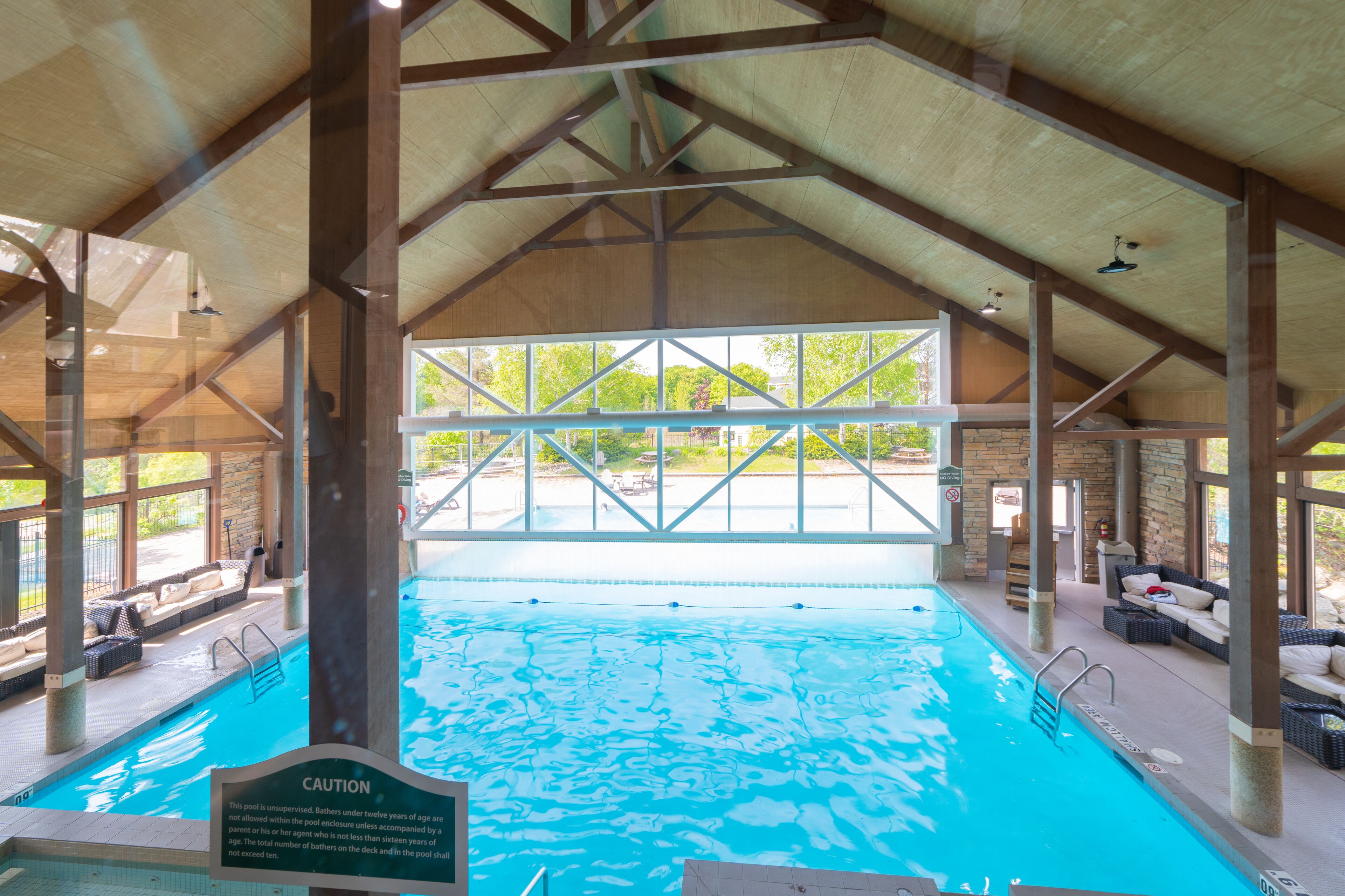 Indoor pool, outdoor pool