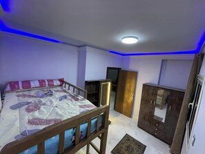 3 habitaciones, tabla de planchar con plancha y wifi 