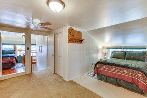 3 bedrooms, iron/ironing board, Internet, bed sheets