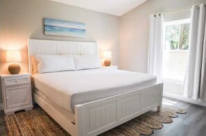 3 habitaciones, tabla de planchar con plancha, wifi y ropa de cama 