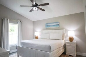 3 Schlafzimmer, Bügeleisen/Bügelbrett, WLAN, Bettwäsche