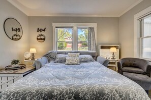 1 chambre, bureau, fer et planche à repasser, Wi-Fi