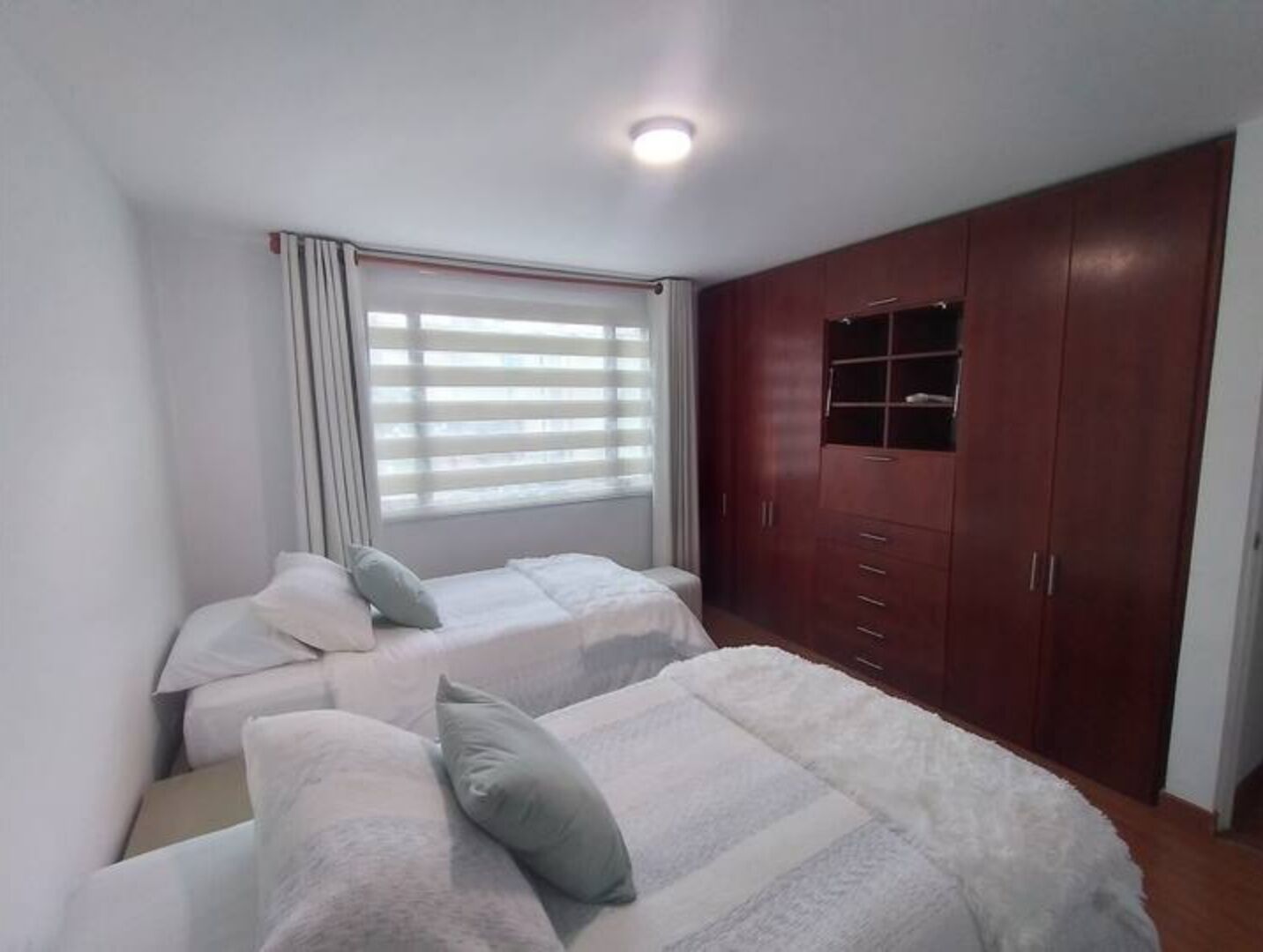 2 chambres, bureau, Wi-Fi, draps fournis
