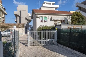 Exterior - SE033 - Senigallia, new three-room apartment close to the sea (Cesano)