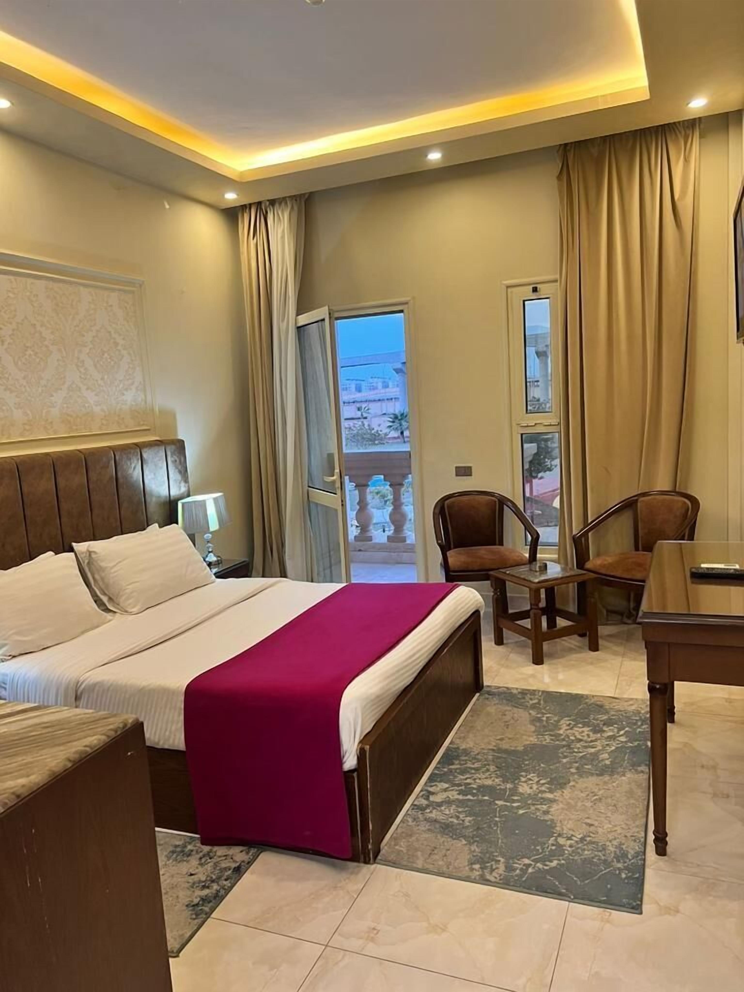 Habitación Deluxe, vista al jardín | Sábanas de algodón egipcio, ropa de cama de alta calidad y edredón 