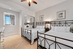 3 Schlafzimmer, Bügeleisen/Bügelbrett, WLAN, Bettwäsche