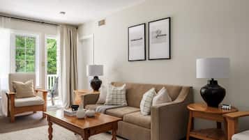 Apartment | Living area