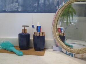 Bathroom - Limão Zen (Paraty)