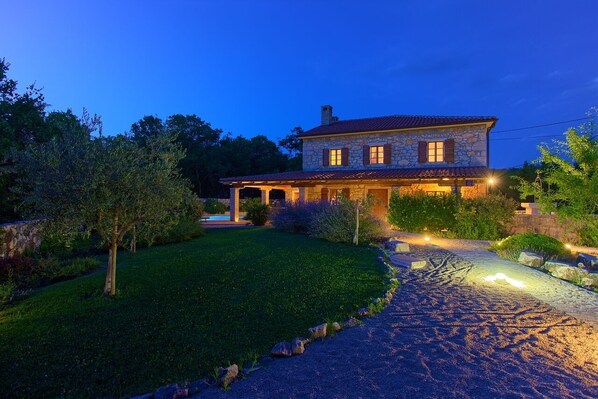 Exterior - Villa Mediterana (Kvarner - Kras) (Kras)