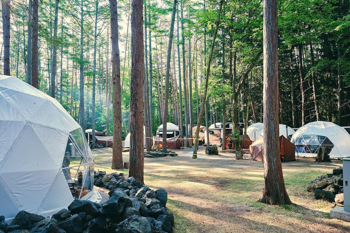 Glamping Hanz Pao for 4 Adults | Individually decorated, individually furnished, bed sheets