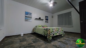 Comfort Bungalow | Individually decorated, individually furnished, soundproofing, free WiFi - Perla verde hostel y tours en la zona (La Virgen)