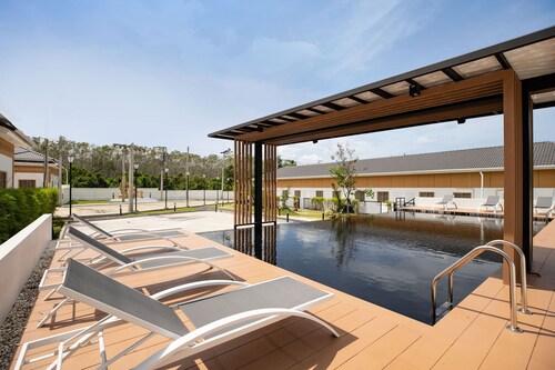 Japanese Style Villa Sunrise Garden B190