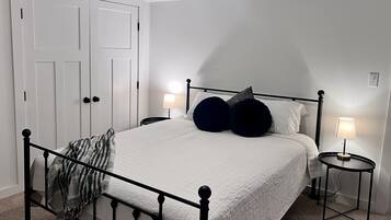 2 Schlafzimmer, Bügeleisen/Bügelbrett, kostenloses WLAN, Bettwäsche